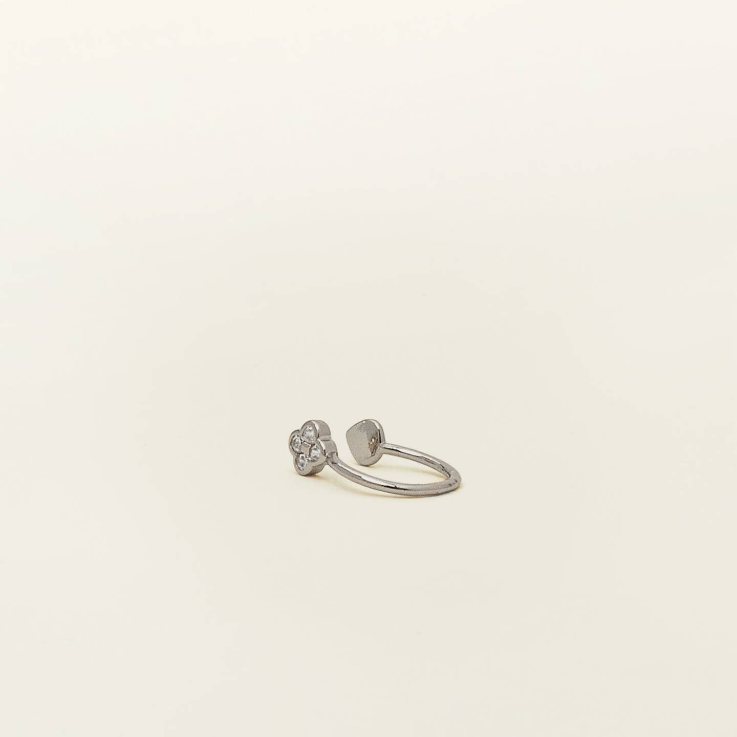 Aiori - Clover Ear Cuff - Silver -