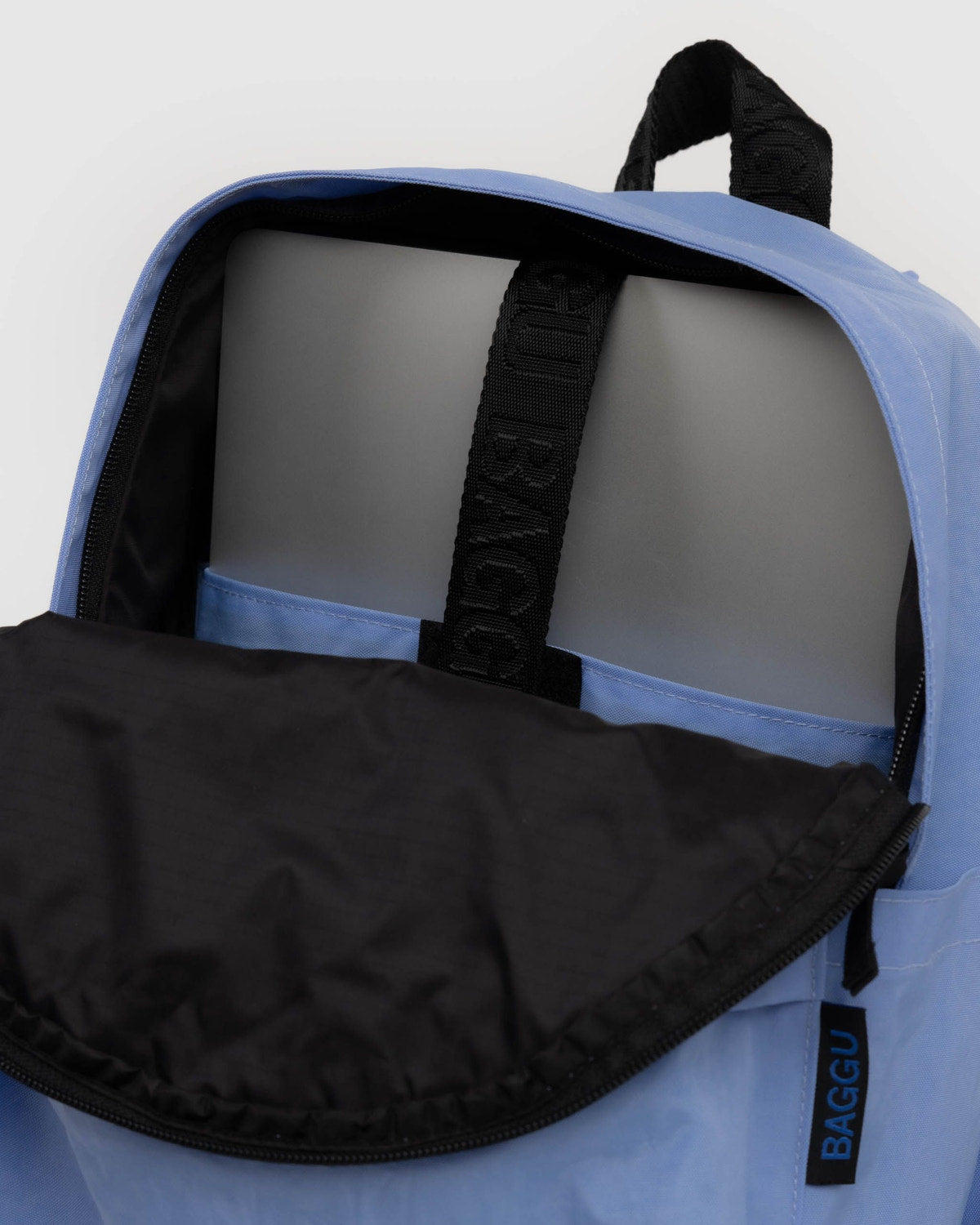 Baggu - Medium Nylon Backpack - Cornflower -