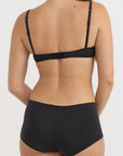 Organic Basics - Core Icon Shorty - Black -