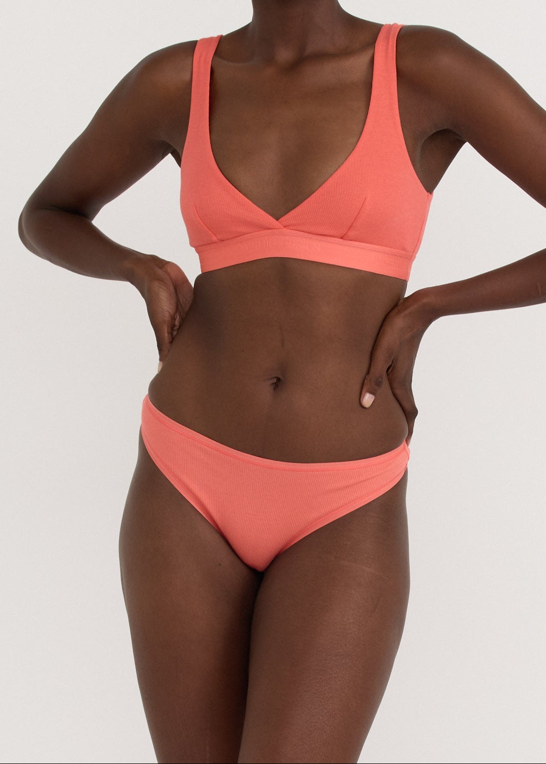 Organic Basics - Core Rib Thong - Sunset -