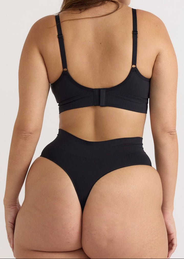 Organic Basics - Smooth Thong 5 Pack - Seaweed / Walnut / Hazelnut / Black / Black -