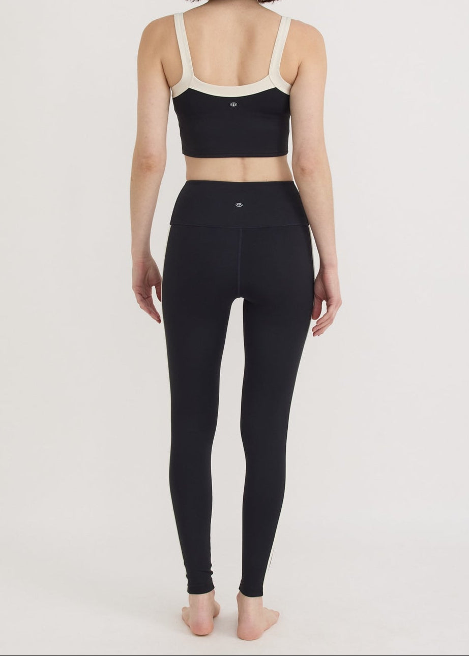 Organic Basics - Active Flow Bra - Black -