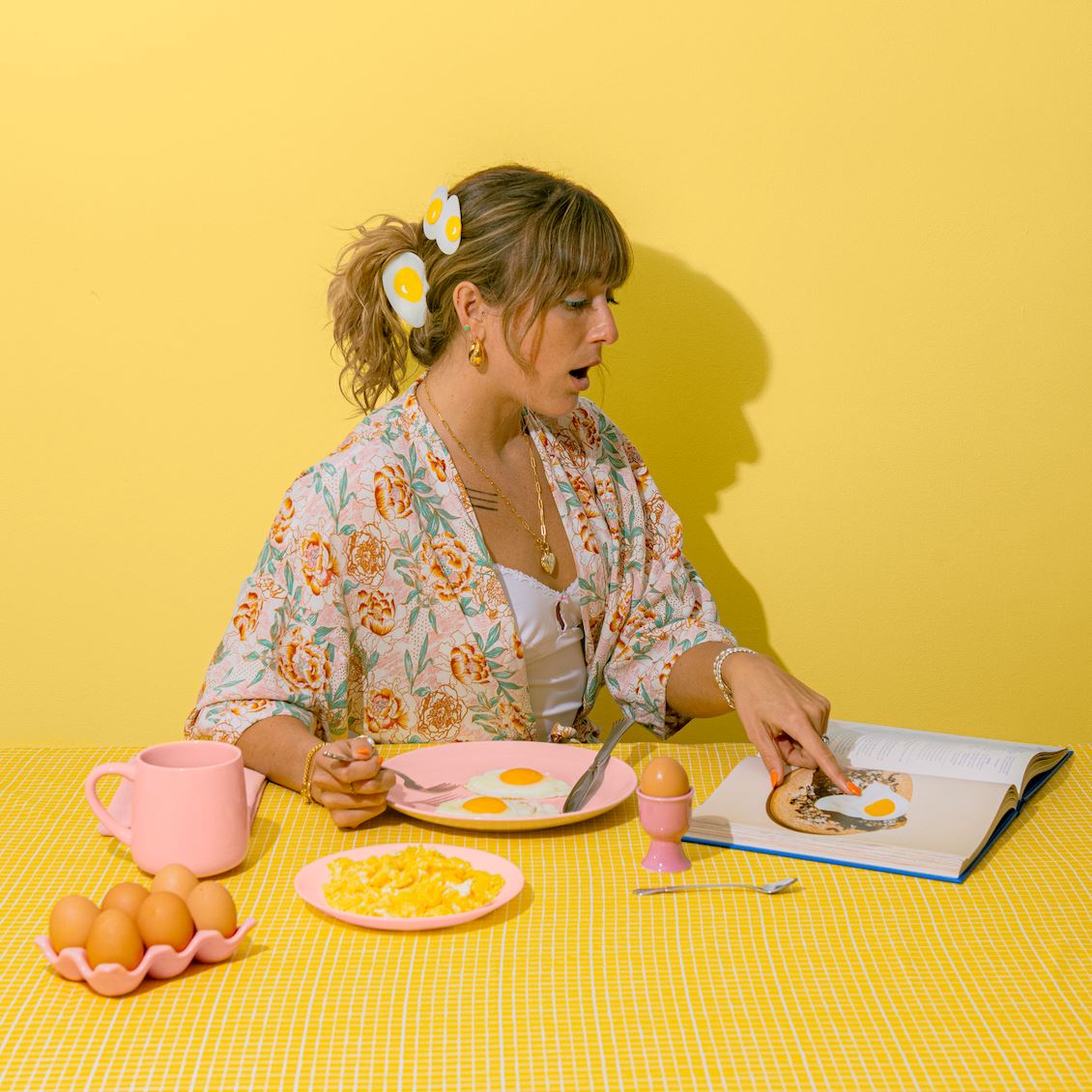 Jenny Lemons - Large Egg Hair Claw -