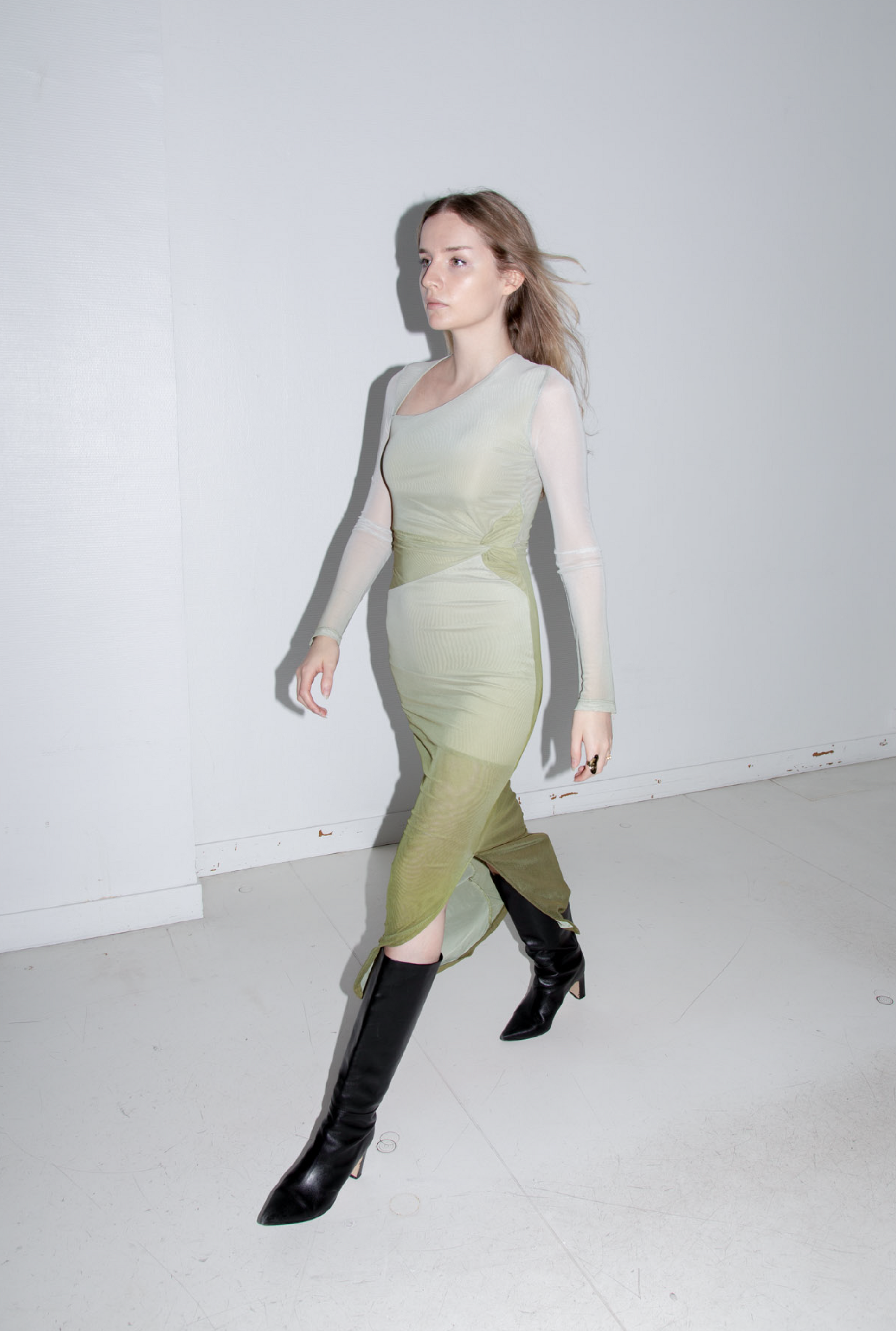 SAEMDI - ARLA GRADIENT MESH DRESS -