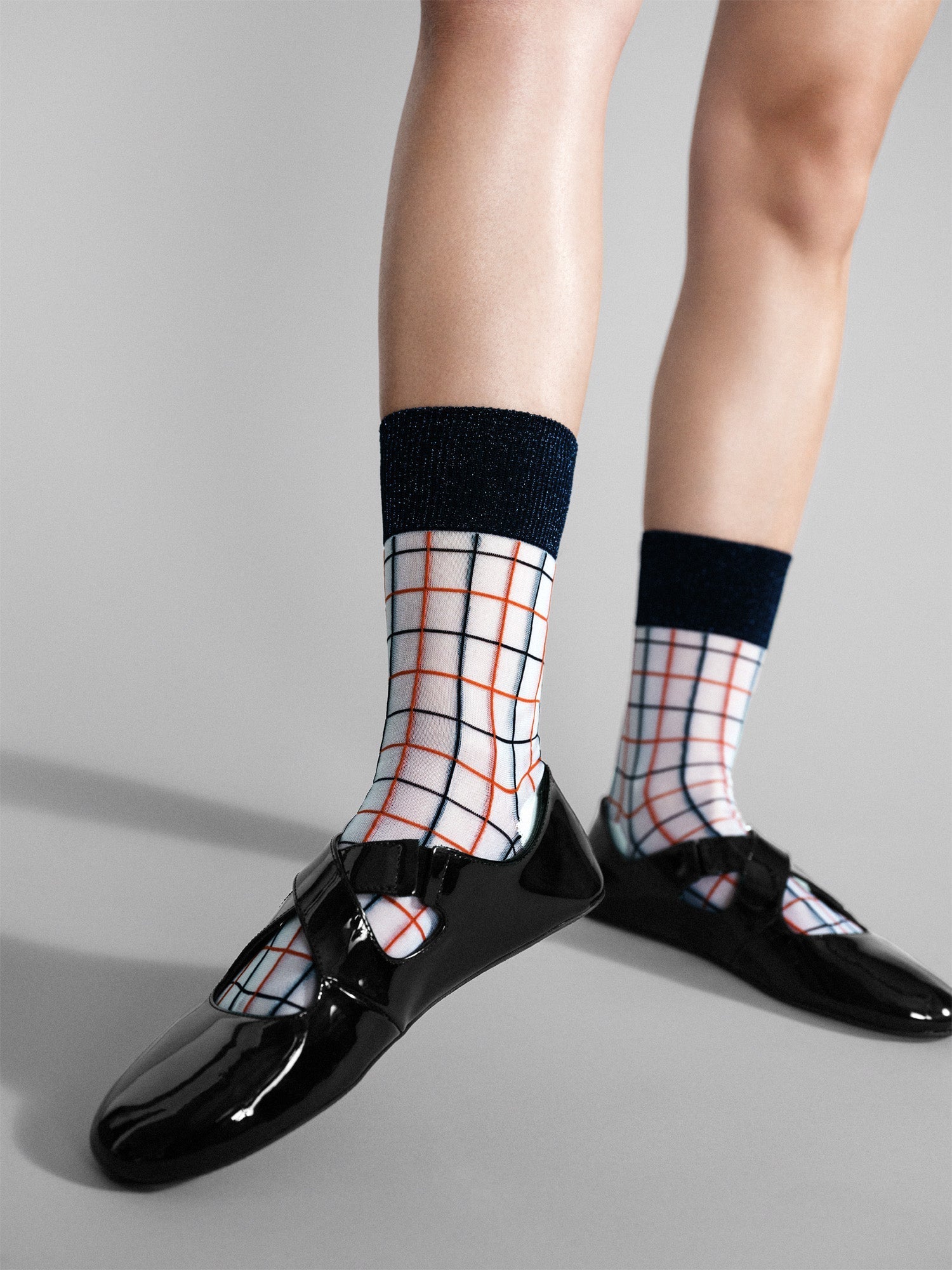 Hansel from Basel - Grid Sheer Crew White -