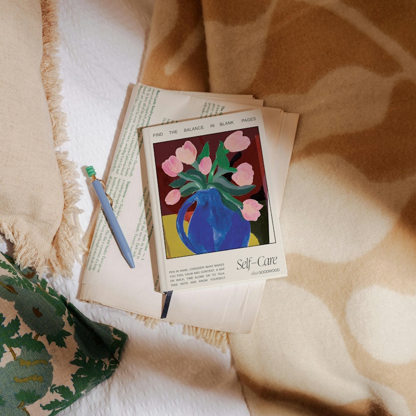 Papier - Tulip Vase Wellness Journal -