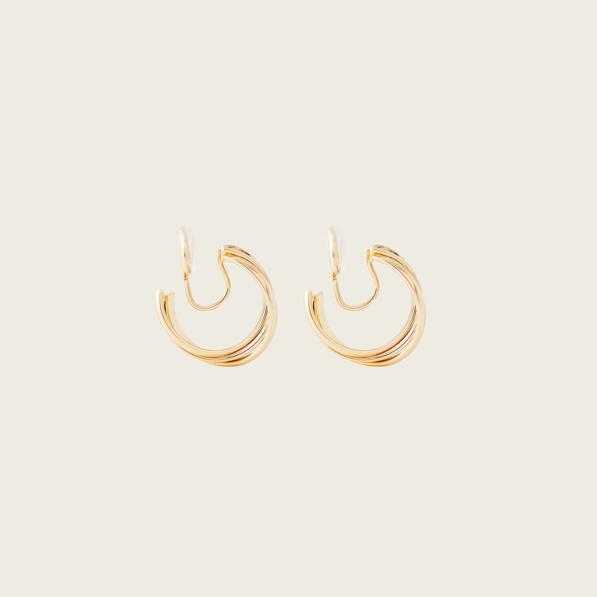 Aiori - Trinity Hoop Clip On Earrings - Gold -