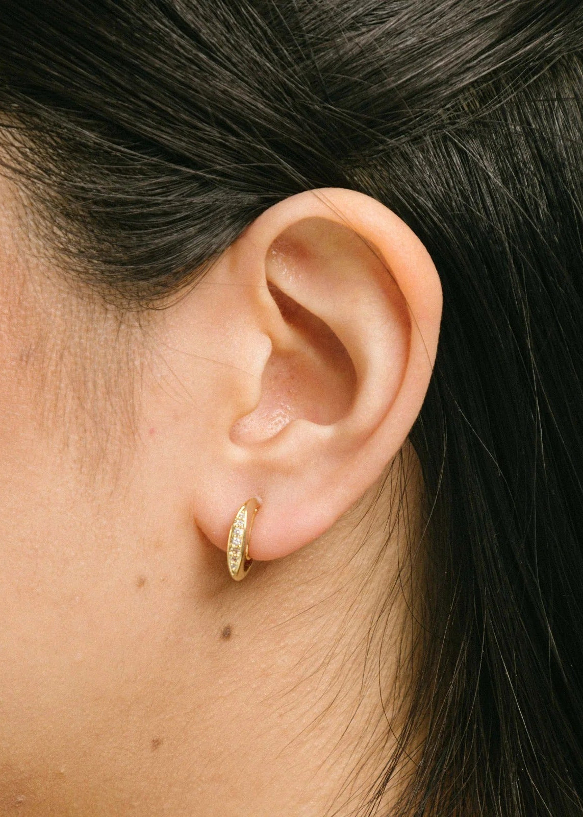 Aiori - Mini Pavé Huggie Clip On Earrings - Gold -