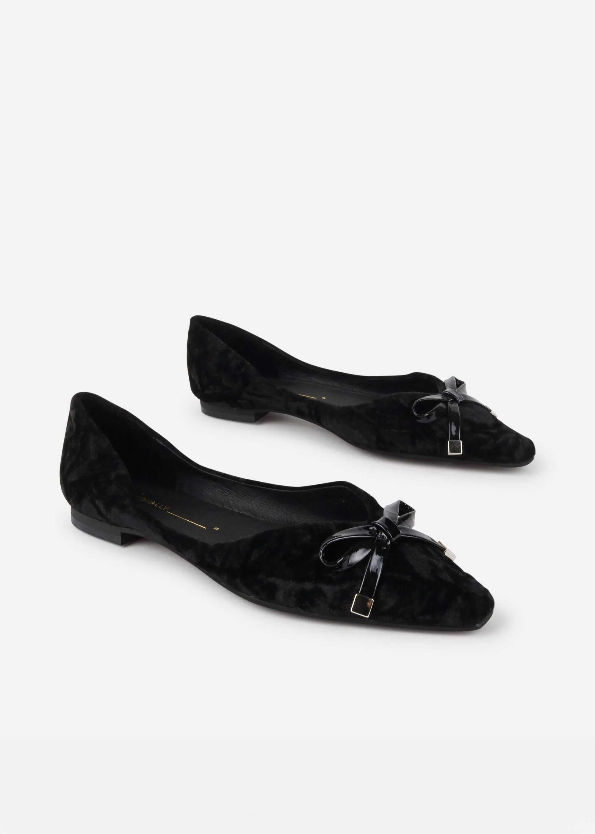 Cecilia Velvet Ballet Flat