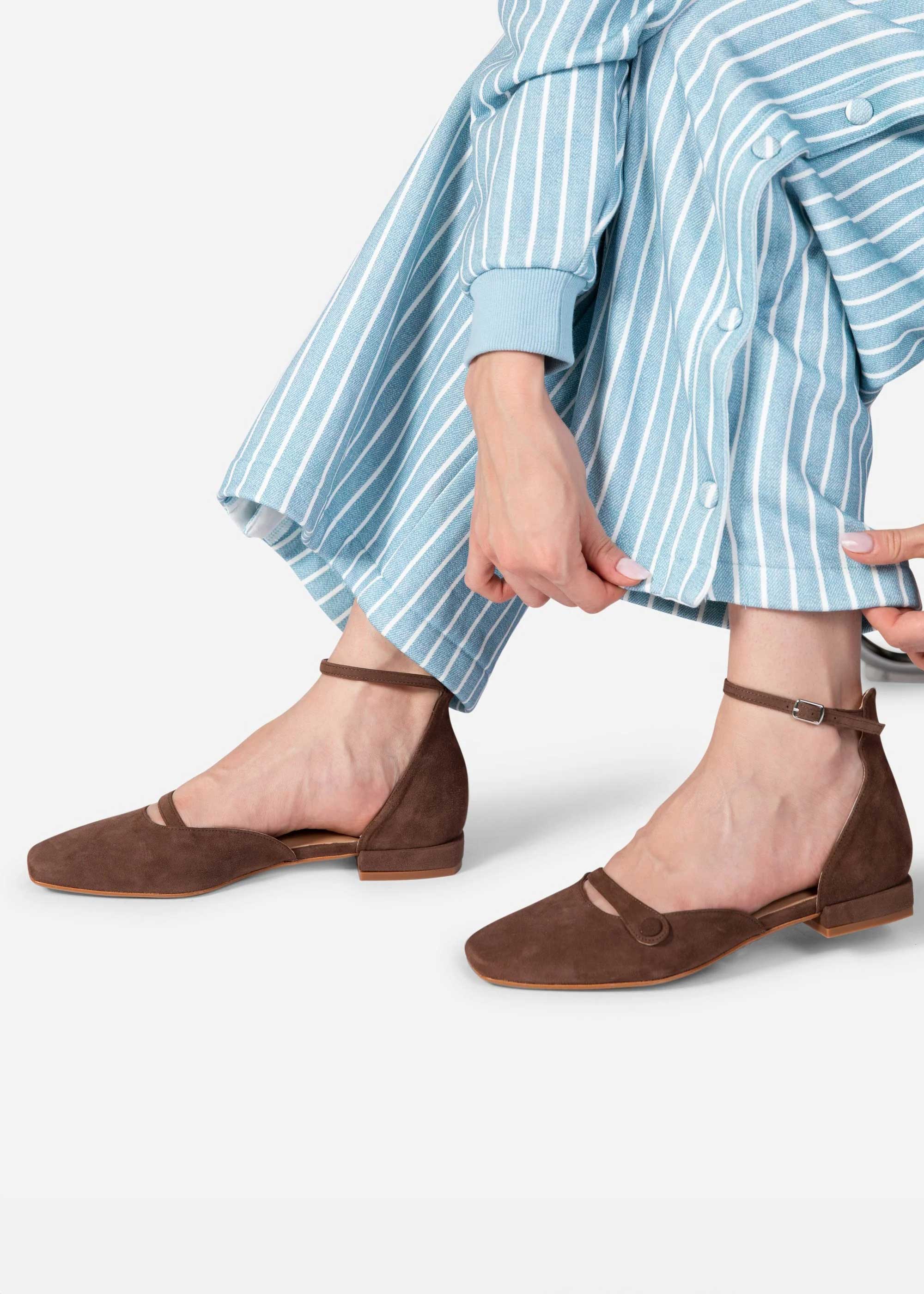 Iris Suede Mary Jane Flat