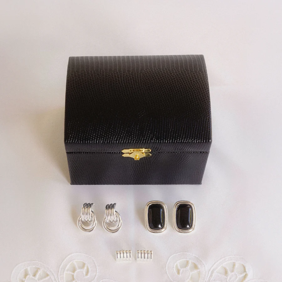 Heaven Mayhem - Vintage Jewelry Travel Case -