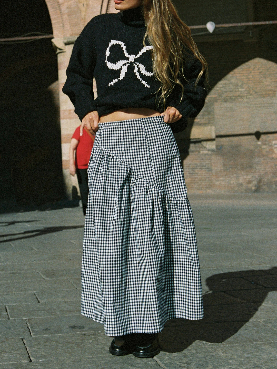 Lisa Says Gah - Cece Turtleneck - Ink Bow -