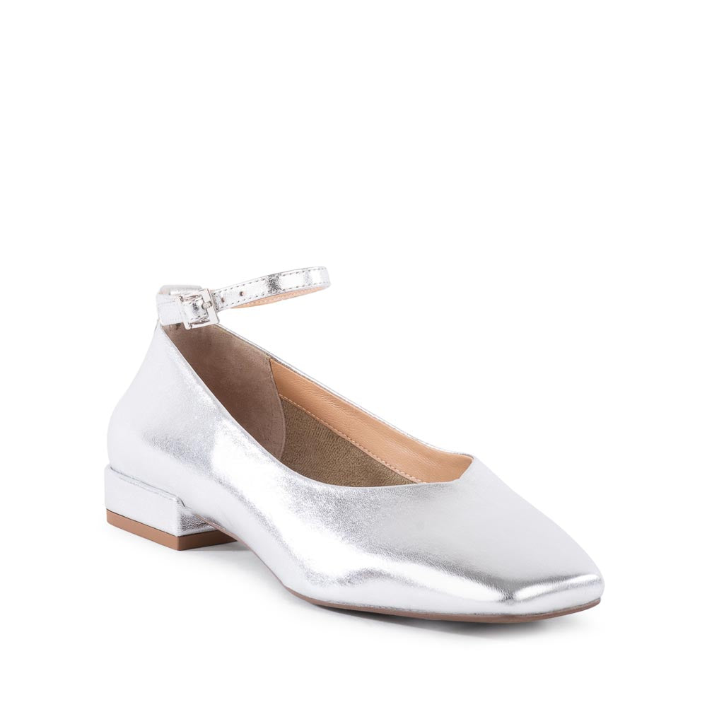 Seychelles - Pumpkin Flat - Silver -