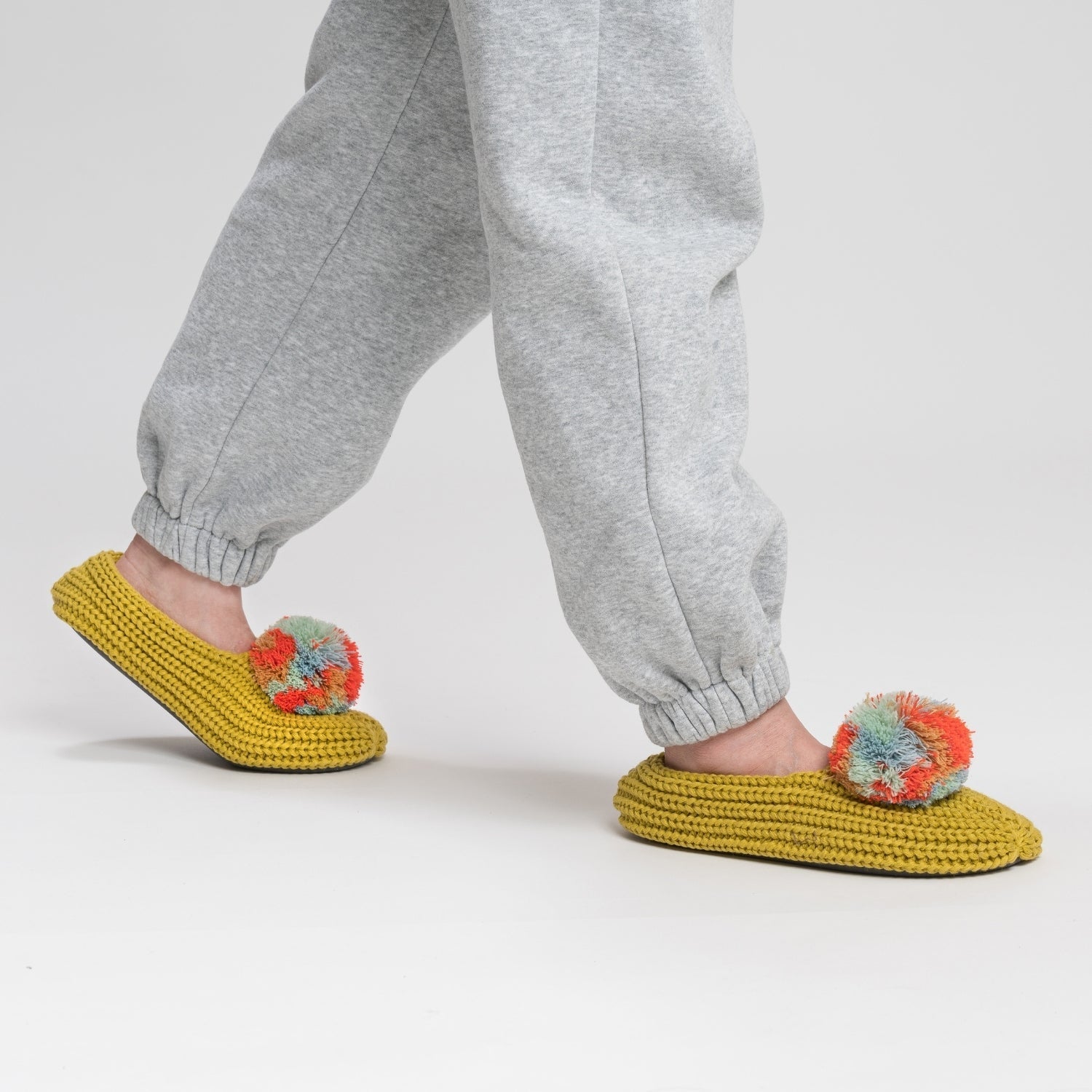 Marble Pom Knit Slippers